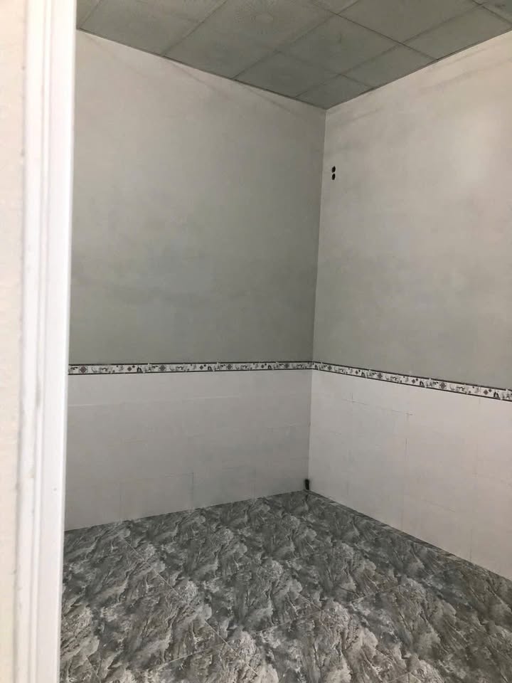 Nhà cho thuê tại Xẻo Trôm, Mỹ Phước, Long Xuyên - Diện tích 80m², an ninh tốt, giá 5.5 triệu/tháng!