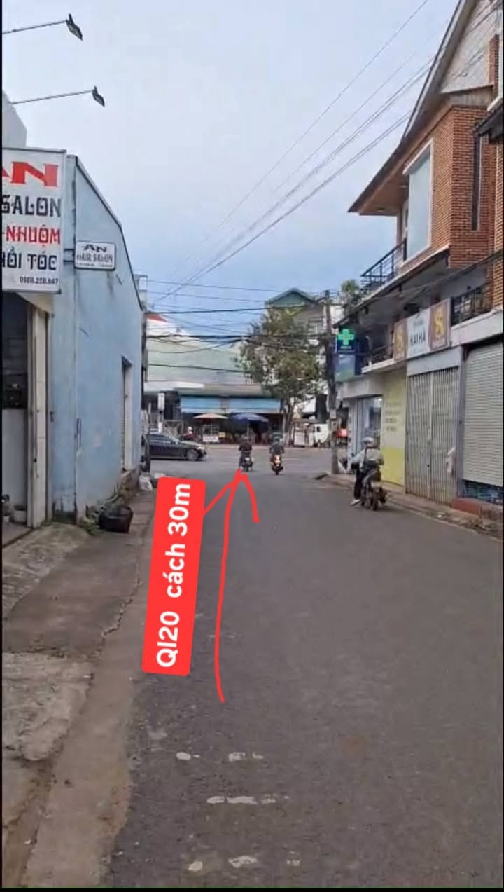 Bán đất tặng nhà 1 Trệt 1 Lầu tại Thị Trấn Liên Nghĩa - Giá 4.2 tỷ, thương lượng!