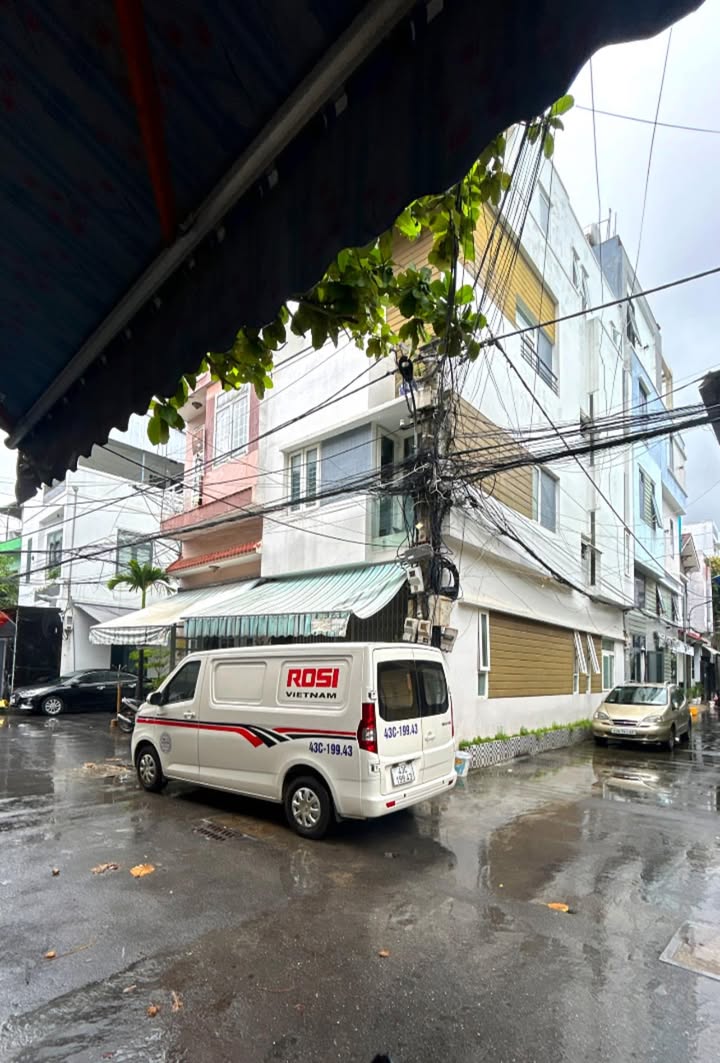 Nhà 3 tầng Nguyễn Công Trứ, Sơn Trà 62m² giá 8 tỷ - Ô tô vào tận nhà!