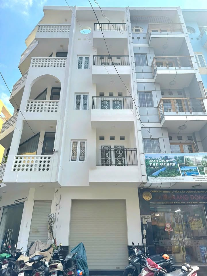 Nhà cho thuê mặt tiền Nguyễn Trọng Tuyển, Phú Nhuận 64m² - Kinh doanh lý tưởng!