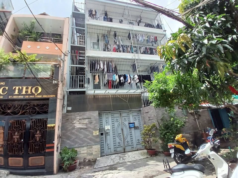 Căn hộ dịch vụ Hẻm 8 Lê Quang Định 210m² giá 33.5 tỷ - Đầu tư sinh lời cao!