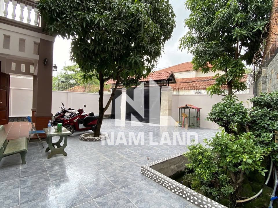 Biệt thự sân vườn cho thuê tại The Vista An Phú - 264m² chỉ 30 triệu/tháng