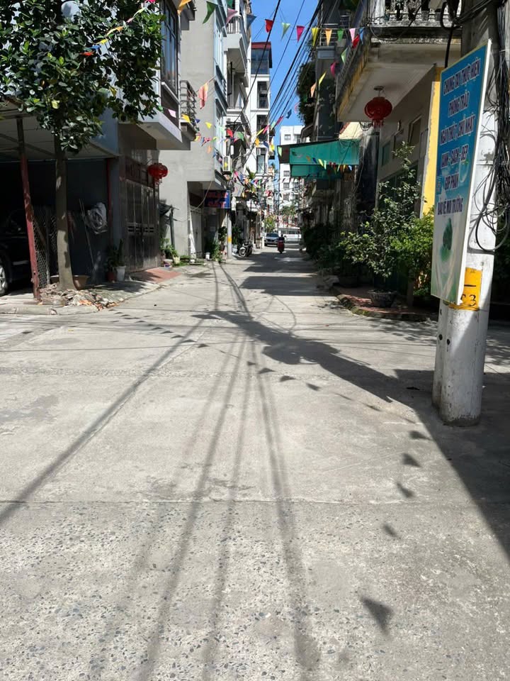 Bán lô đất phân lô quân đội TT75 Lai Xá 70m² giá 10 tỷ - Vị trí đắc địa, an ninh tốt!