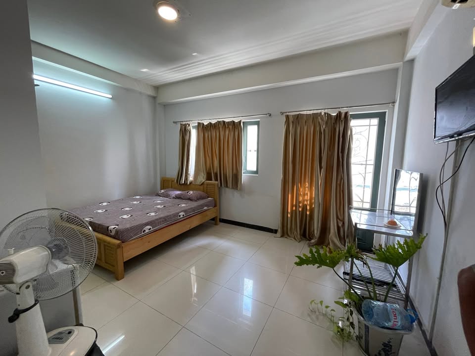 Cho thuê Homestay khu Sân Bay Tân Sơn Nhất - Diện tích 100m² chỉ 60 triệu/tháng!