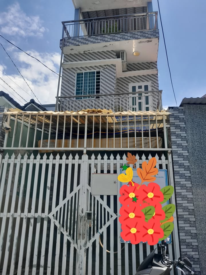 Nhà 1 trệt 2 lầu tại Diệp Minh Tuyền, 94m² - Thiết kế hiện đại, giá tốt!