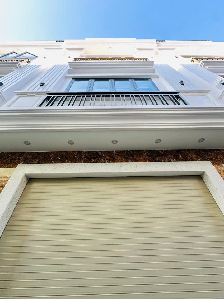 Nhà phố Văn Cao, Ngô Quyền 50m² giá 4.15 tỷ - Đường đẹp ô tô vào tận nhà!