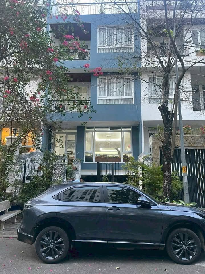 Nhà riêng đường Lương Định Của, quận 2, 119m² giá 31 tỷ - Full nội thất sang trọng!