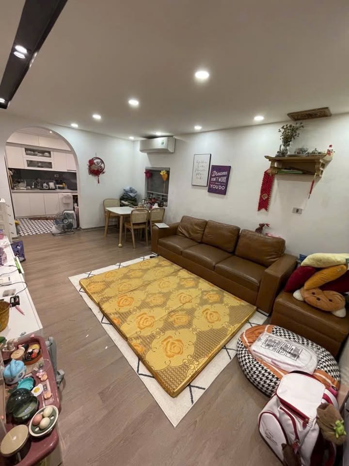 Nhà phố Khương Thượng 35m² giá 5 tỷ - Thiết kế hiện đại, đầy đủ nội thất!