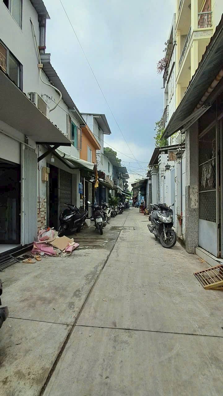 Nhà 3 tầng hẻm 4m tại Nhà Thờ Nam Hải, P4, Q8 - Kinh doanh đa ngành, giá chỉ 1.38 tỷ!