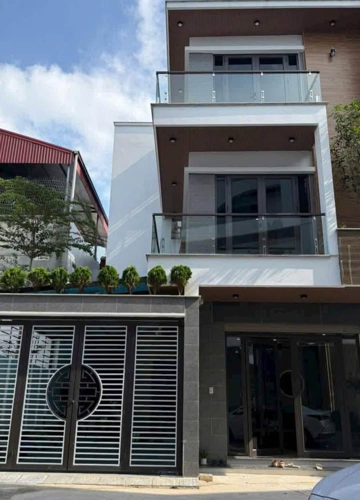 Nhà phố 3 tầng, 84m² giá 4 tỷ tại Thái Nguyên - Không lo lũ lụt!