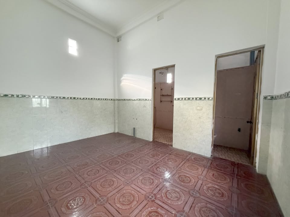 Bán nhà mặt phố Quốc Lộ 3, Đông Anh, 100m² giá 9 tỷ - Đầu tư kinh doanh sinh lời!