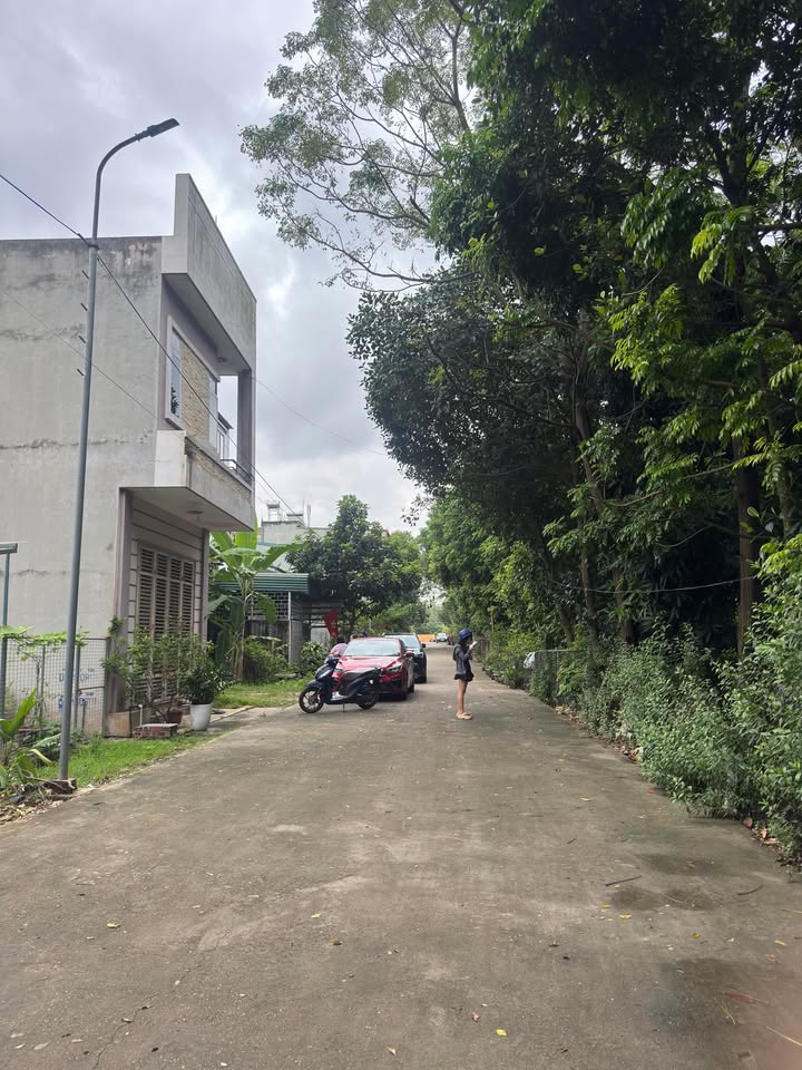 Đất nền phường Việt Trì 90m² giá 3.9 tỷ - Đẹp hai mặt đường, phong thủy tốt!