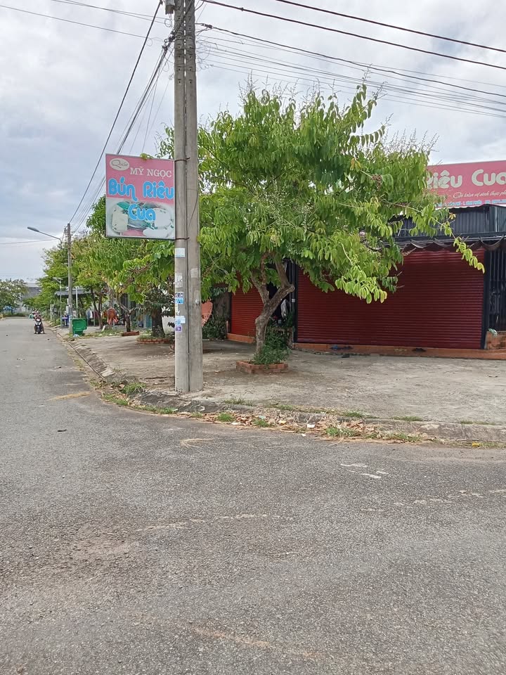 Cho thuê kiot tại KCN Bắc Đồng Phú 3 triệu - Lô góc 2 mặt tiền đẹp!