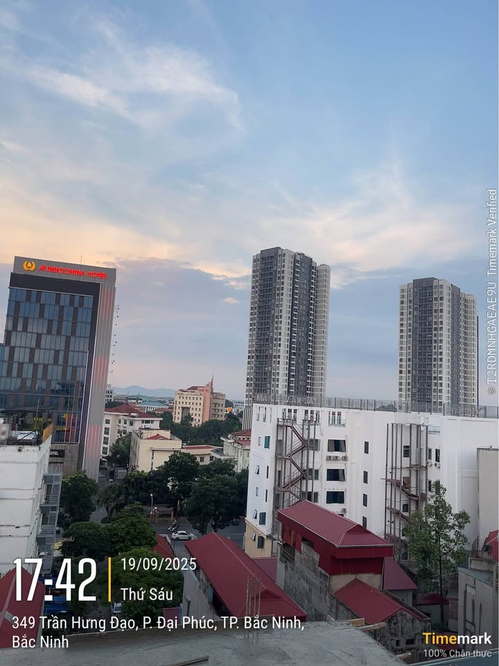 Cho thuê tòa nhà 3 tầng tại Đại Phúc Bắc Ninh - Khu sầm uất, vị trí đắc địa!