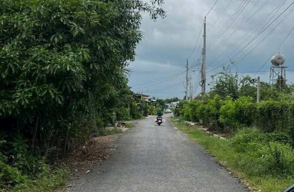 Đất nền Hòa Thành Trảng Bàng 400.4m² giá 4.48 tỷ - Sổ hồng chính chủ, xây dựng tự do!