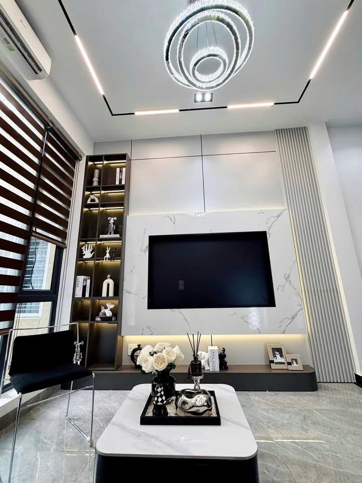 Nhà phố Hàng Kênh, Lê Chân 45m² giá 5.15 tỷ - Đầu tư sinh lời ngay!