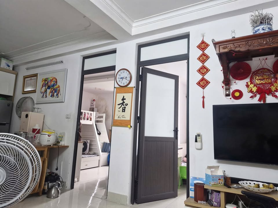 Nhà cho thuê tại Ngõ 90 Chính Kinh, Thanh Xuân 55m² - Đầy đủ nội thất, giá chỉ 8 triệu!