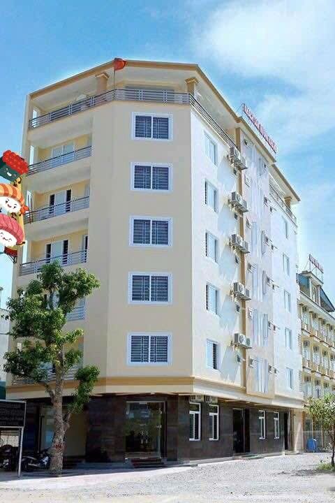 Khách sạn 7 tầng Cửa Lò 140m² - Vị trí đẹp, gần biển chỉ 200m!