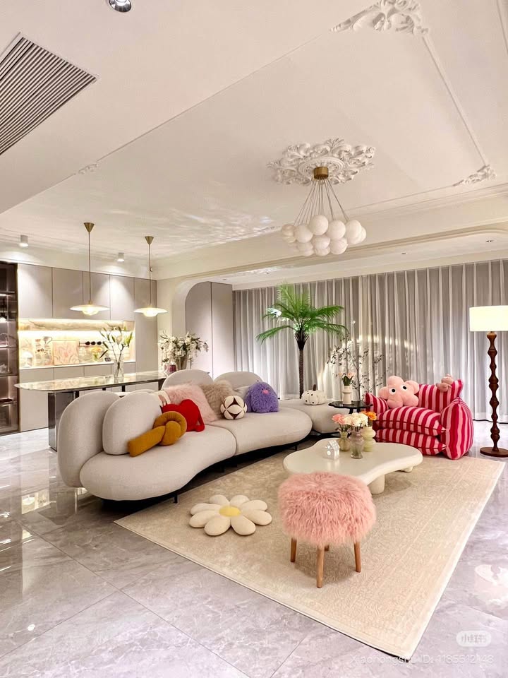 Căn hộ Kosmo Tây Hồ 70m² giá 16 triệu - Full nội thất sang trọng!