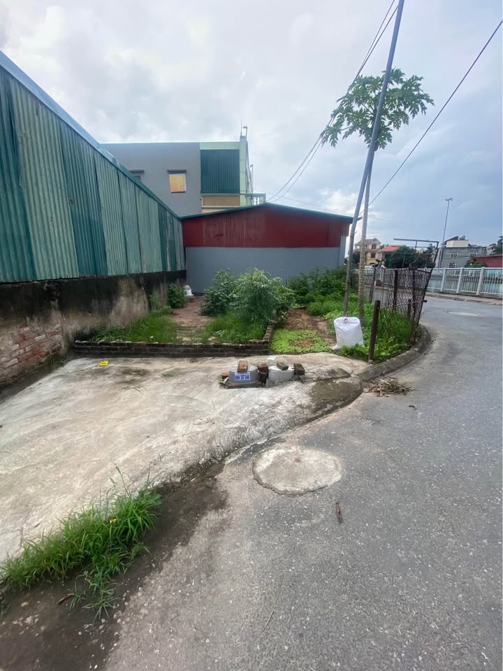 Đất nền xã Kiêu Kỵ, Gia Lâm 38m² giá 3 tỷ - View hồ tuyệt đẹp!