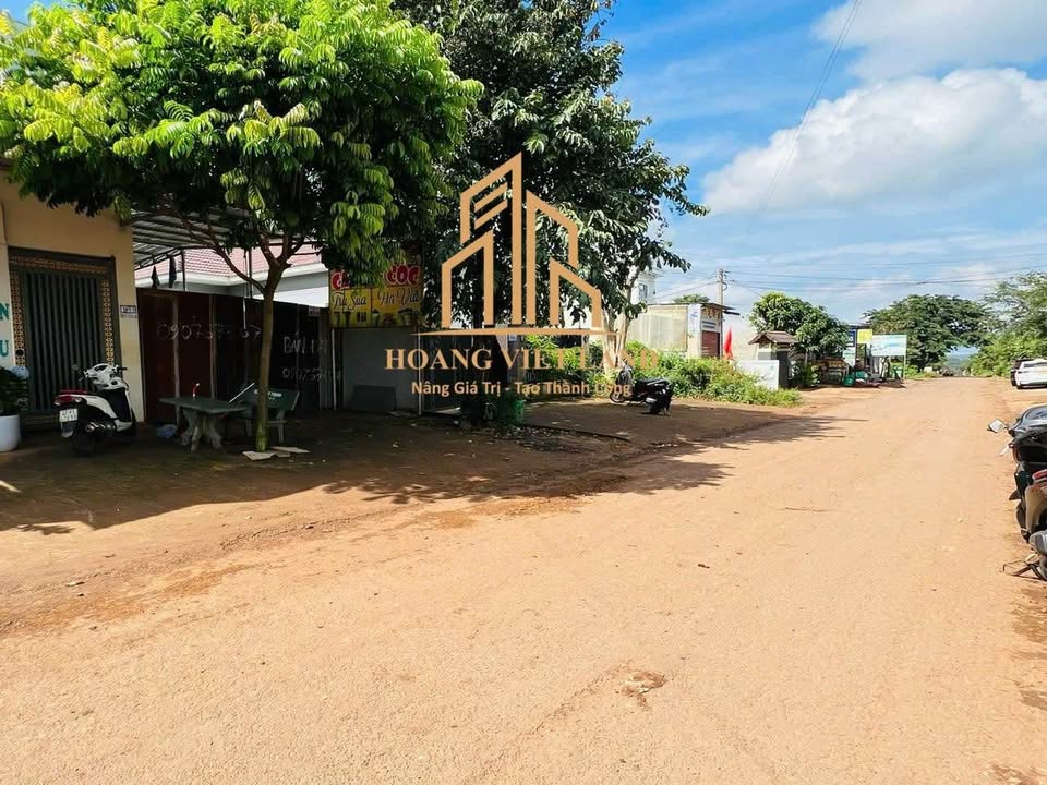 Mặt tiền FrontHouse 473 Y Moan, Buôn Ma Thuột 150m² giá 2.35 tỷ - Kinh doanh sầm uất!