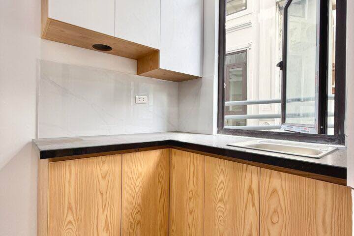 Phòng cho thuê tại ngõ 806 Kim Giang, 25m² giá 3.9 triệu - Full nội thất, thoáng mát!