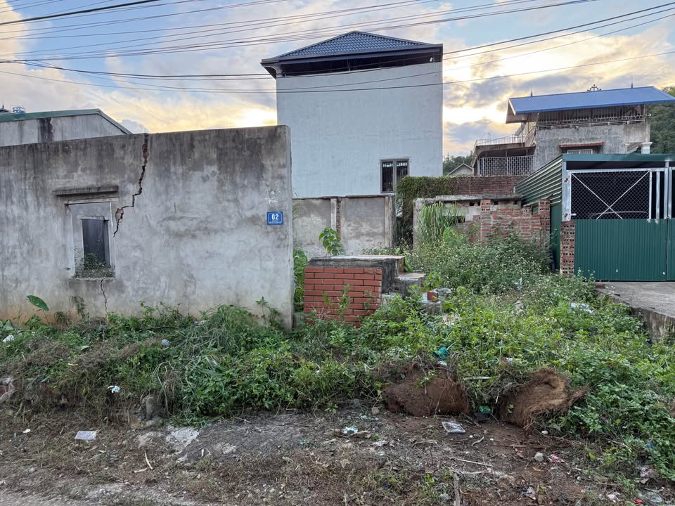 Lô đất thổ cư 123.6m² tại Quyết Thắng, Sơn La - Đường ô tô, giá chỉ 1 tỷ!