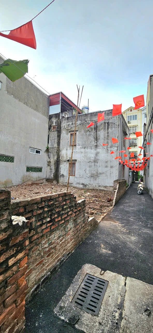 Đất nền Việt Hưng, Long Biên 65m² giá 8.45 tỷ - Tiềm năng đầu tư lớn!