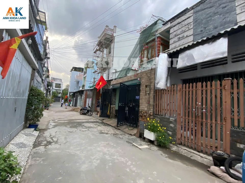 Đất KDC Thuận Việt Đỗ Xuân Hợp 90m² giá 7.65 tỷ - Cơ hội đầu tư tuyệt vời!