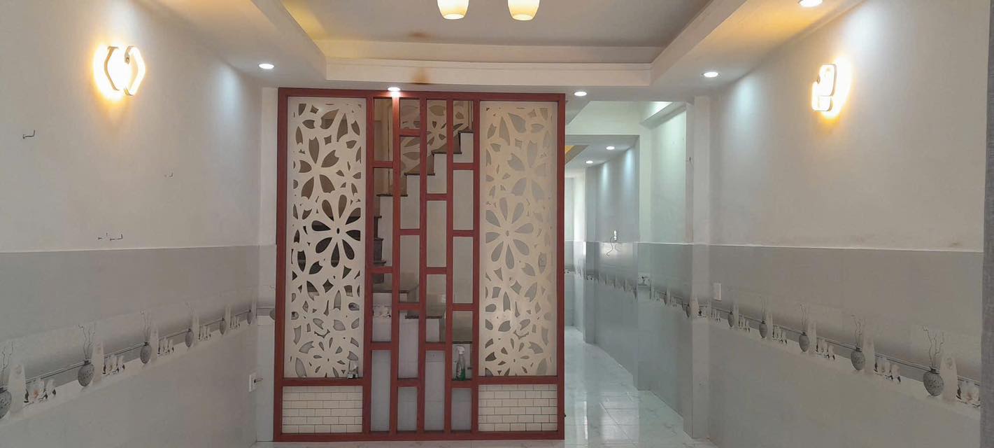 Nhà nguyên căn cho thuê tại hẻm đường Hồ Xuân Hương, Đà Lạt - Giá 6 triệu/tháng, đầy đủ tiện nghi!