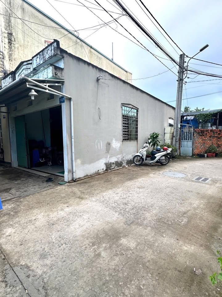 Nhà thổ cư giá rẻ tại Khu dân cư Ngân Thuận, Cần Thơ 50m² - Giá 1.2 tỷ thương lượng!