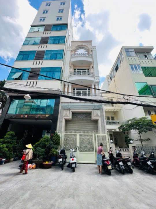 Cho thuê toà nhà mặt hẻm Nguyễn Bỉnh Khiêm, Quận 1, 100m² chỉ 60 triệu/tháng - Cơ hội kinh doanh lý tưởng!