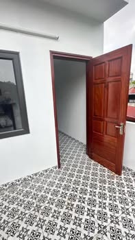 Nhà mặt ngõ Hào Nam 39m² giá 11.2 tỷ - Kinh doanh cực tốt!