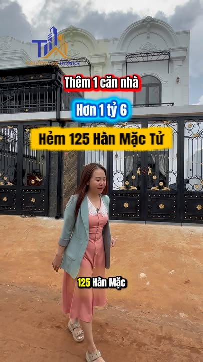 Nhà hẻm Hàn Mạc Tử Pleiku 155m² giá 1.65 tỷ - Sổ hồng chính chủ, đầy đủ tiện nghi!