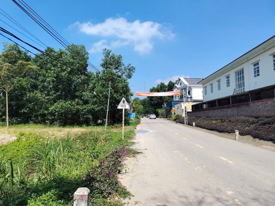 FrontHouse Hạ Hòa 100m² giá thỏa thuận - Mặt tiền đường tỉnh lộ 3, sổ hồng chính chủ!