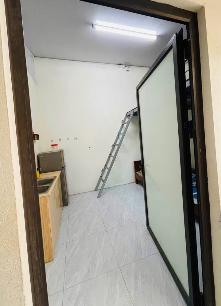 Căn hộ cho thuê Ngõ 22 Trần Phú, Hoàng Mai, 25m² - Phòng mới, tiện nghi đầy đủ!