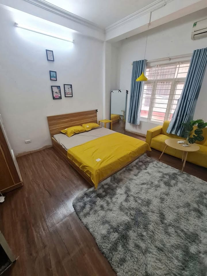 Phòng cho thuê Ngõ 850 Đường Láng Đống Đa giá chỉ 3.5 triệu - Tiện nghi đầy đủ!