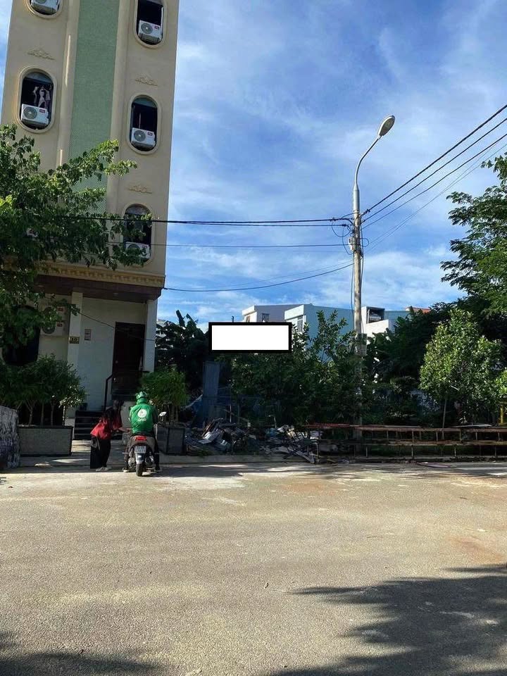 Đất mặt tiền Cẩm Nam 10, Hoà Xuân 100m² giá 4.75 tỷ - Cơ hội đầu tư tuyệt vời!