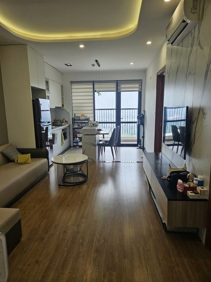 Căn hộ A14 Nam Trung Yên Cầu Giấy 65m² giá 12 triệu - Full nội thất, sẵn sàng vào ở!