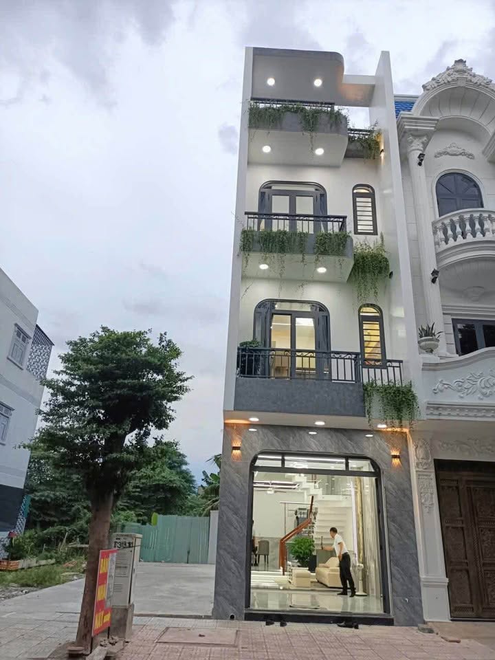 Nhà mặt tiền 2 tầng An Phú, Thuận An 73m² giá 5.5 tỷ - Sẵn sàng ở ngay!