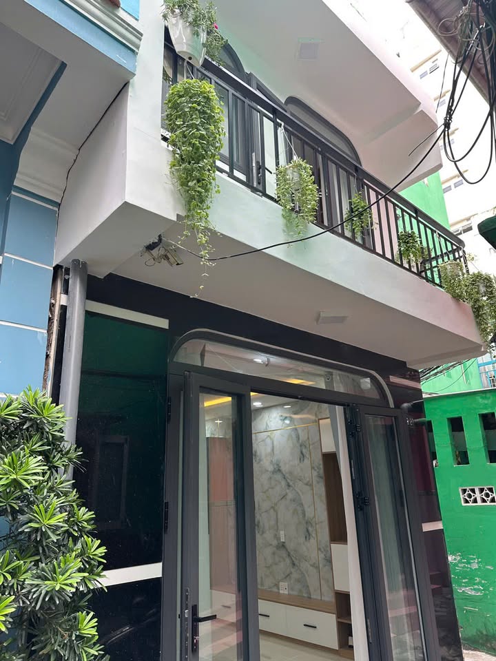 Nhà nhỏ xinh góc 2 mặt tiền Trần Quốc Thảo, Quận 3 - Giá 6.85 tỷ, chính chủ