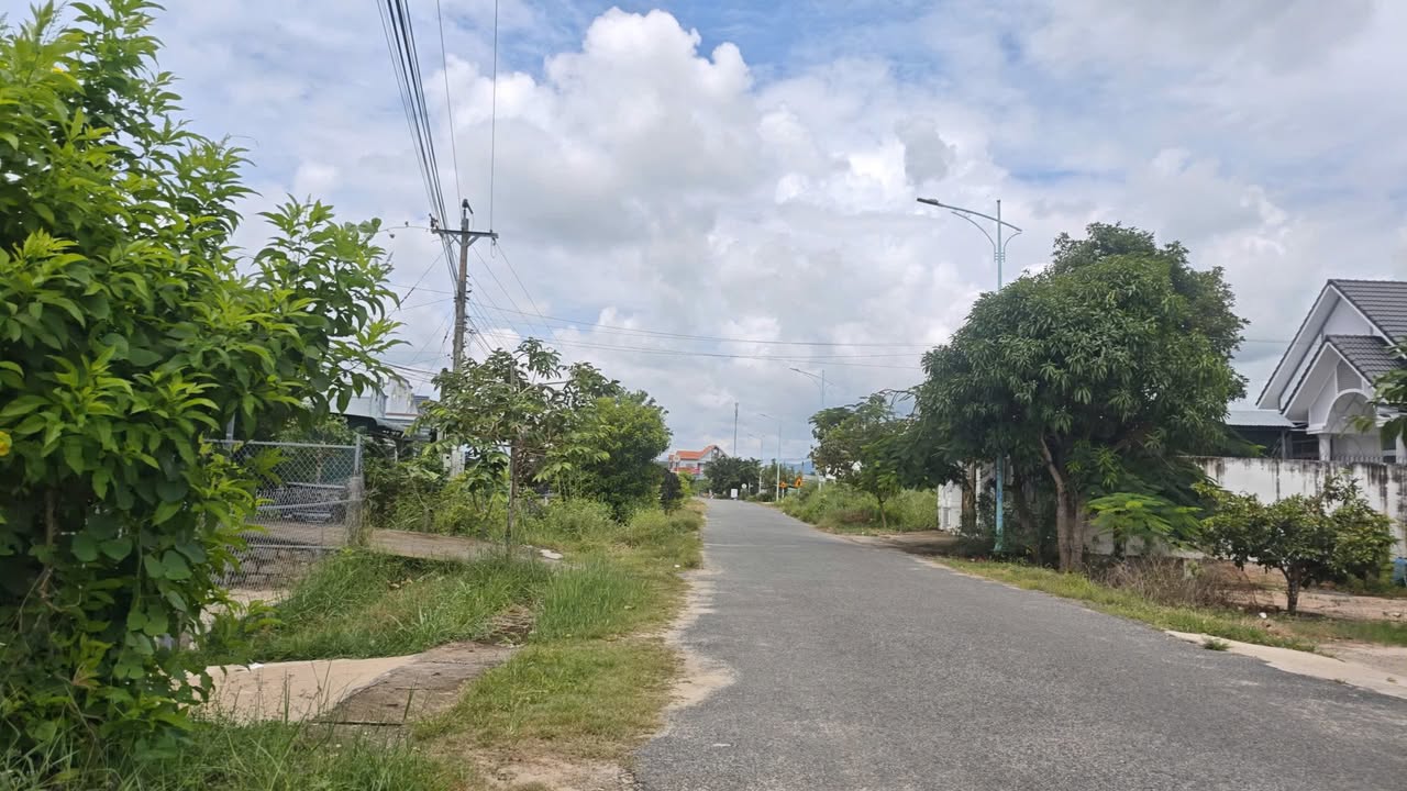 Đất mặt tiền Mai Thúc Loan, Tân Hải 247,5m² giá 1,5 tỷ - Cơ hội đầu tư không thể bỏ lỡ!