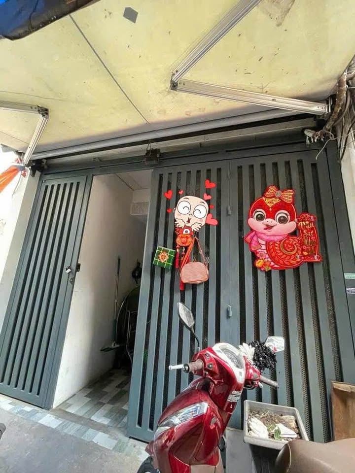 Nhà 2 tầng tại Âu Dương Lân, Quận 8 giá 5 tỷ - Sổ hồng chính chủ!