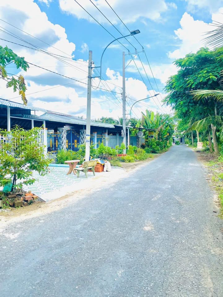 Đất mặt tiền đường Huyện lộ 90B, phường Mỹ Phong, 105m² giá 1.05 tỷ - Thích hợp đầu tư sinh lời!