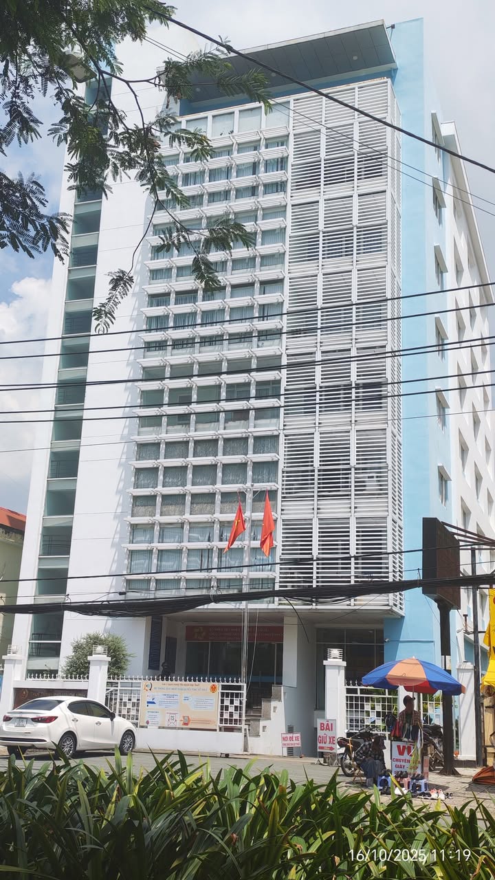 Nhà phố Bà Điểm Hóc Môn 64m² giá 3.05 tỷ - Tiện ích đầy đủ, giao thông thuận lợi!