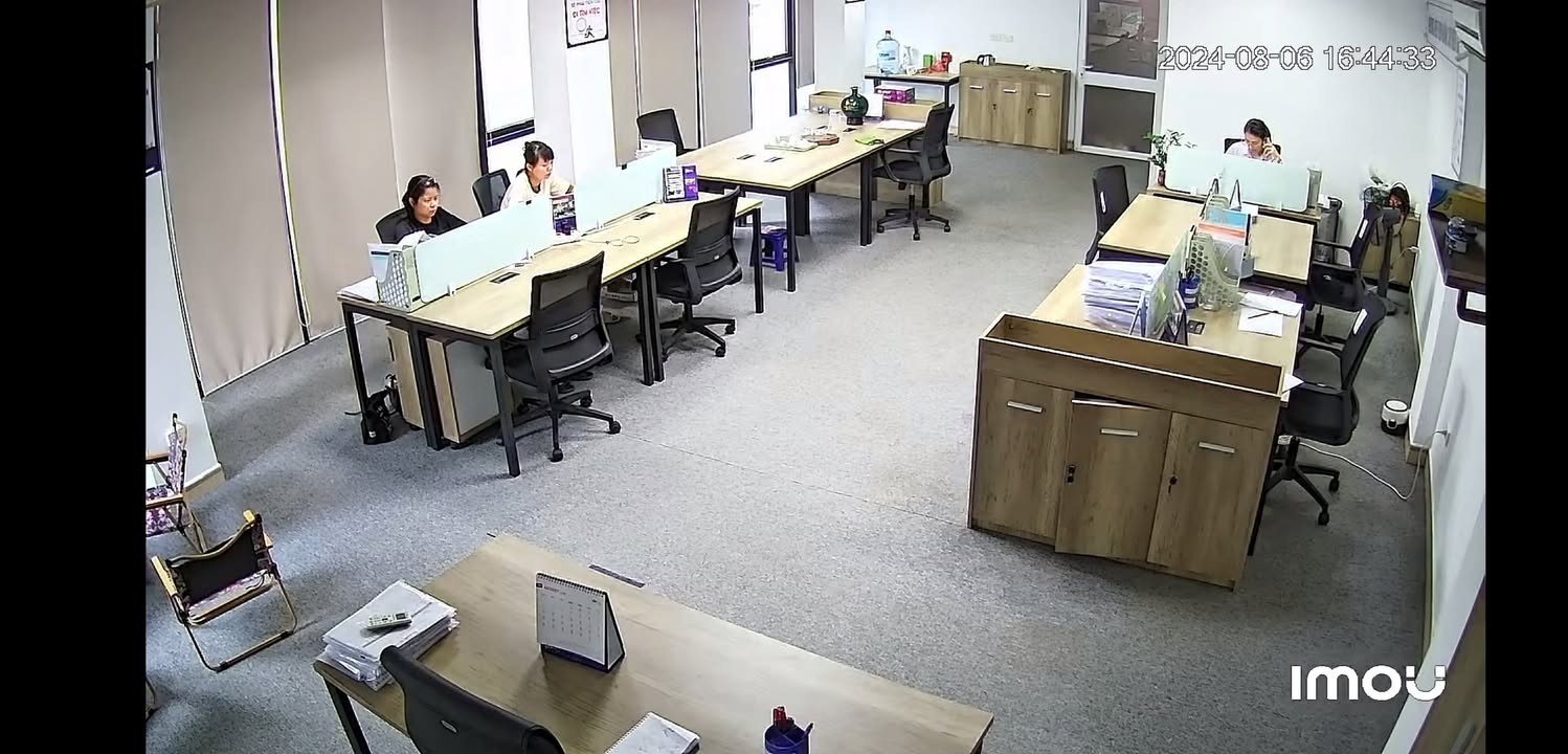 Văn phòng cho thuê đường Ngụy Như Kon Tum, Nhân Chính 80m² chỉ 13 triệu - Sẵn sàng đón khách!