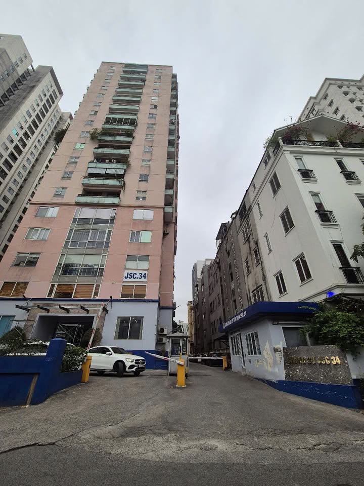 Văn phòng cho thuê Chung cư JSC Nguyễn Tuân 300m² giá 75 triệu - Mặt bằng thoáng rộng, view đẹp!