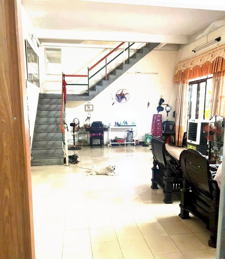 Nhà 2 tầng đẹp ở phố cổ Cô Giang, Đà Nẵng - 65m² chỉ 5 tỷ, view công viên!