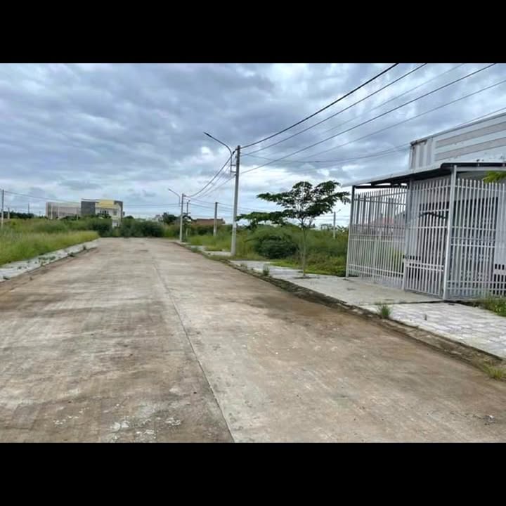 Nhà cấp 4 mặt tiền đường Mai Thị Đáng, Bạc Liêu 100m² giá 1.3 tỷ - Đầu tư sinh lời ngay!