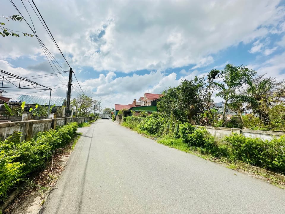 Đất Tân Lộc Thạch Hạ 182m² giá 2.3 tỷ - Vị trí thuận lợi, sổ hồng chính chủ!